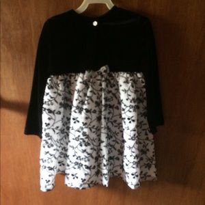 Girls Winter/Christmas 🎄 Dress - BRAND NEW!